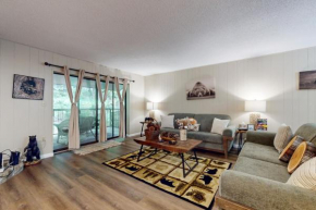 Edelweiss Condos - 3 Cubs Den